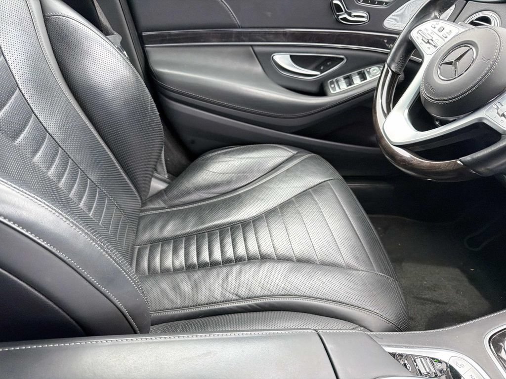 Used 2019 Mercedes-Benz S 560 Sedan image 11