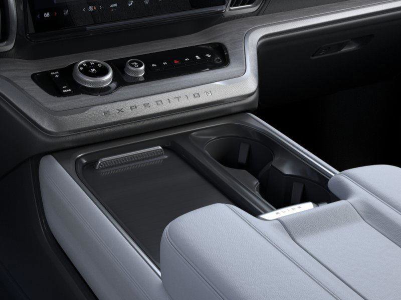 New 2026 Ford Expedition Max Platinum w/ Driver's Package image 15