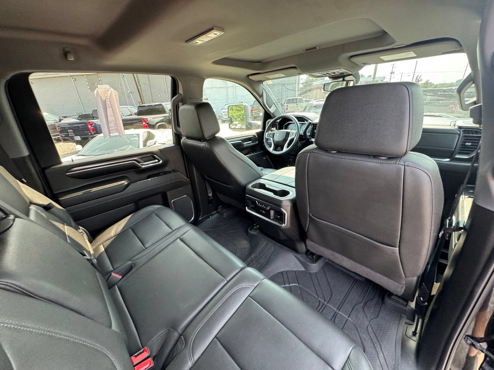 Used 2024 Chevrolet Silverado 2500 LTZ w/ LTZ Plus Package AWD/4WD image 42