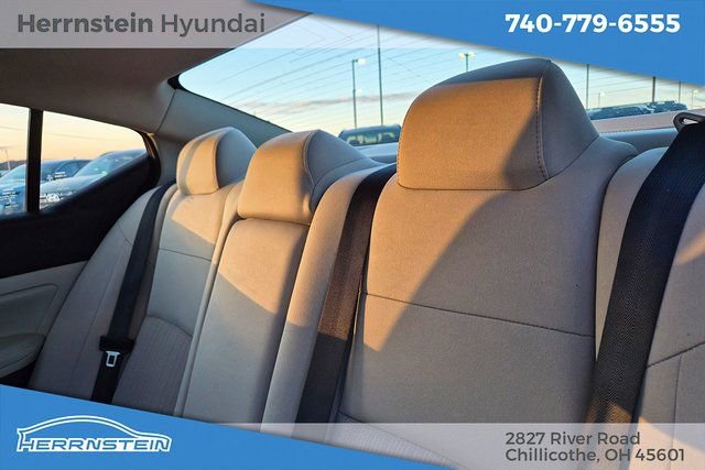 Used 2024 Nissan Altima 2.5 SV image 25