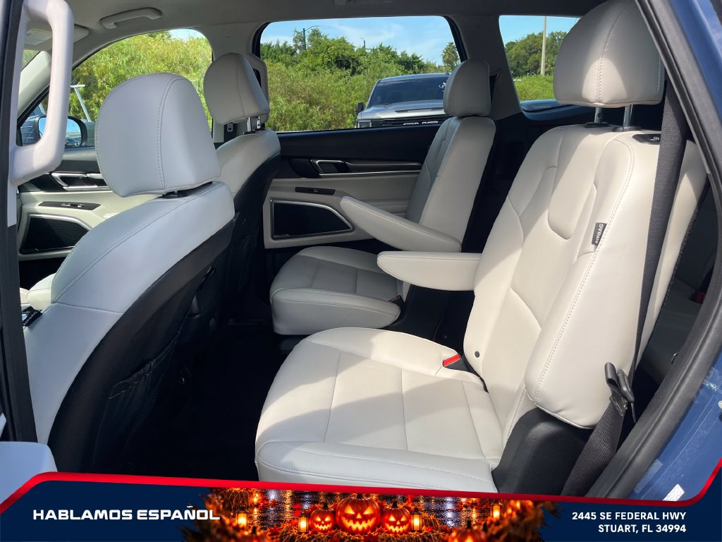 Used 2024 Kia Telluride S FWD image 13