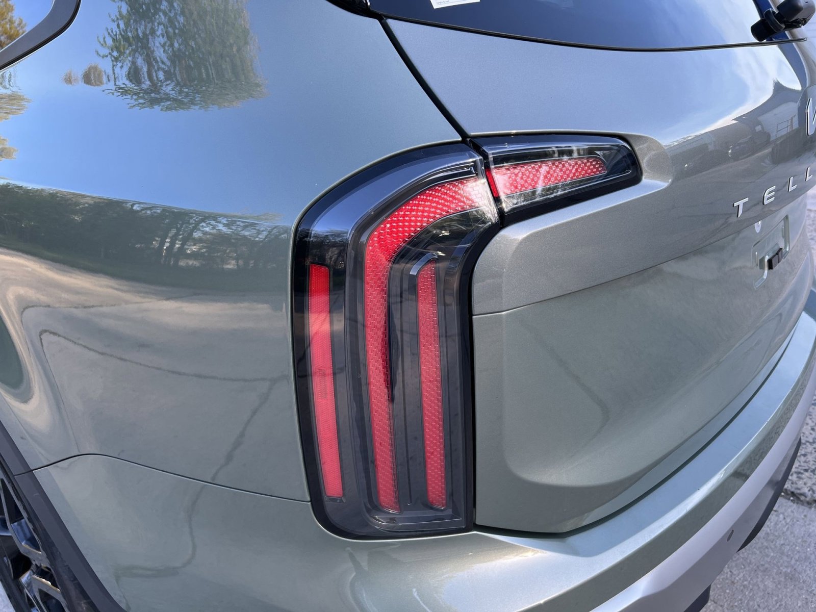 Used 2023 Kia Telluride EX X-Line image 18