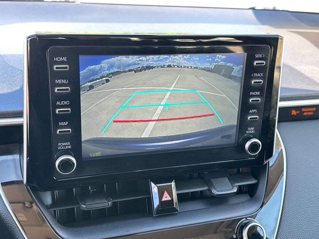 Used 2020 Toyota Corolla LE FWD image 23