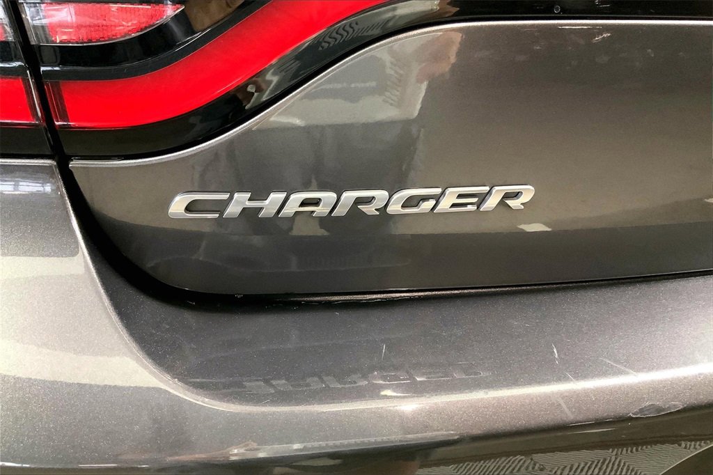 Used 2022 Dodge Charger SXT image 7