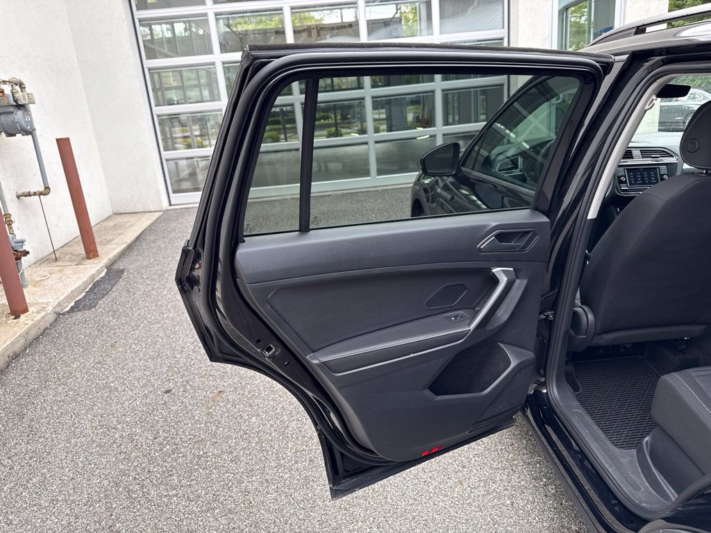Used 2024 Volkswagen Tiguan S AWD/4WD image 11