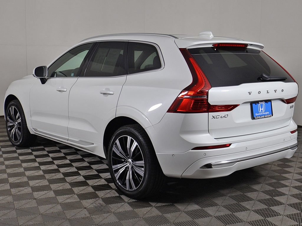 Used 2023 Volvo XC60 B5 Plus w/ Climate Package AWD/4WD image 11