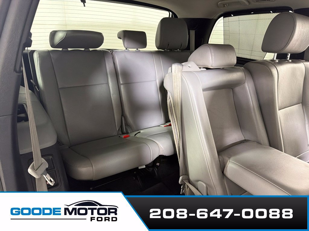 Used 2014 Toyota Sequoia Limited AWD/4WD image 23