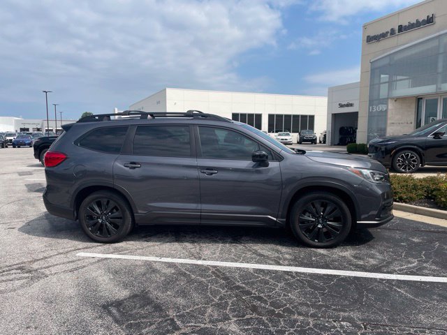 Used 2022 Subaru Ascent Onyx Edition AWD/4WD image 2