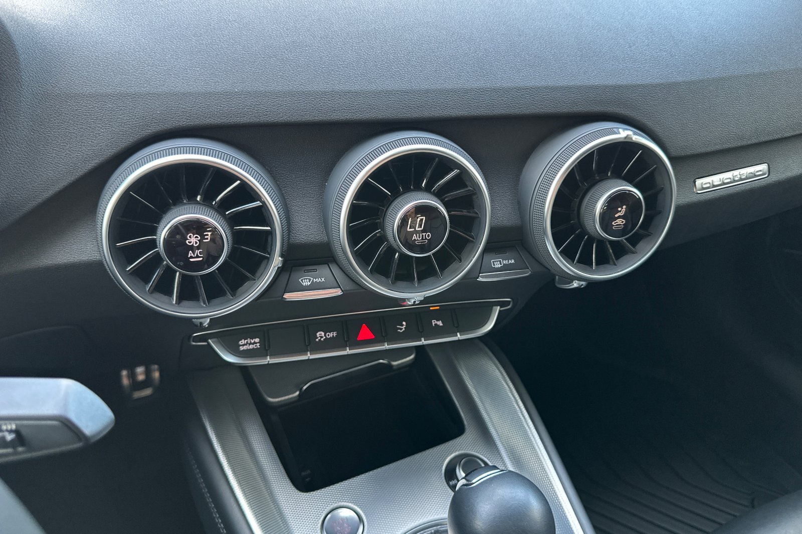 Used 2018 Audi TT 2.0T w/ Technology Package AWD/4WD image 26