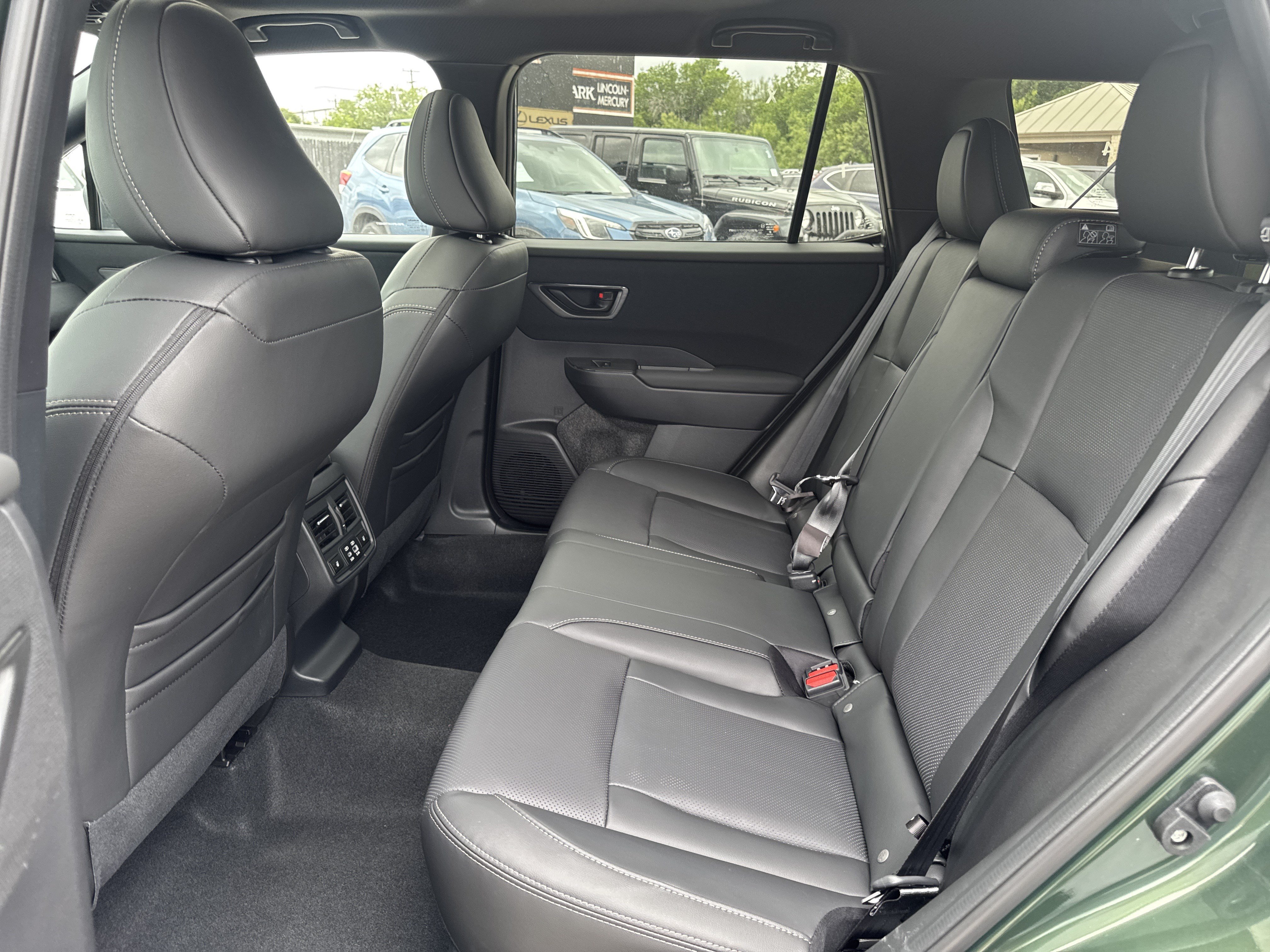 New 2026 Subaru Outback Limited AWD/4WD image 27