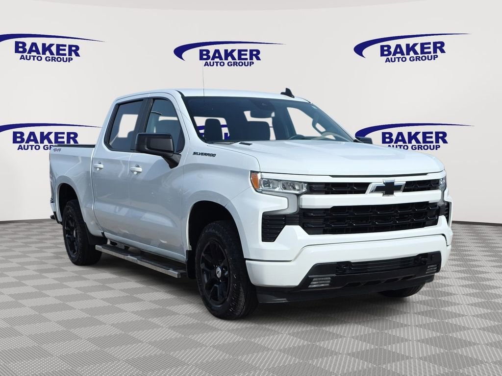 Certified 2022 Chevrolet Silverado 1500 RST w/ Convenience Package II AWD/4WD image 3