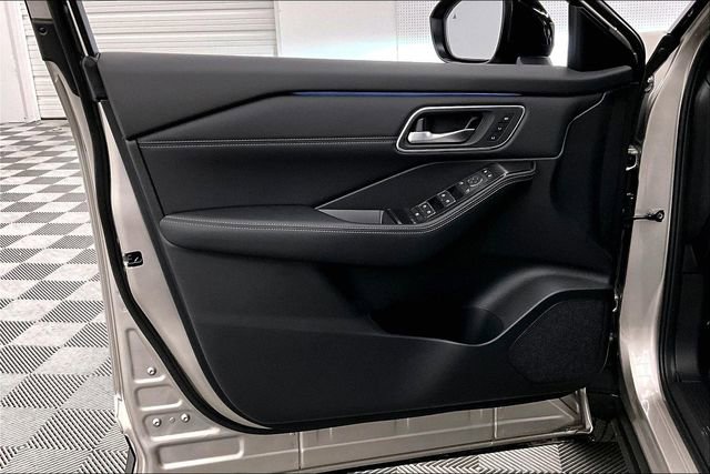 New 2026 Nissan Rogue Platinum w/ Platinum Premium Package image 33