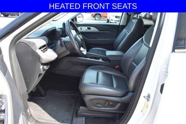 Used 2025 Ford Explorer Active w/ Active Comfort Package AWD/4WD image 4