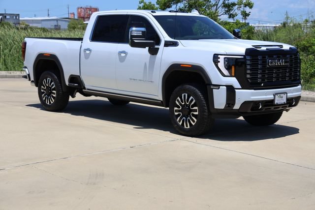 New 2026 GMC Sierra 2500 Denali Ultimate w/ Max Trailering Package