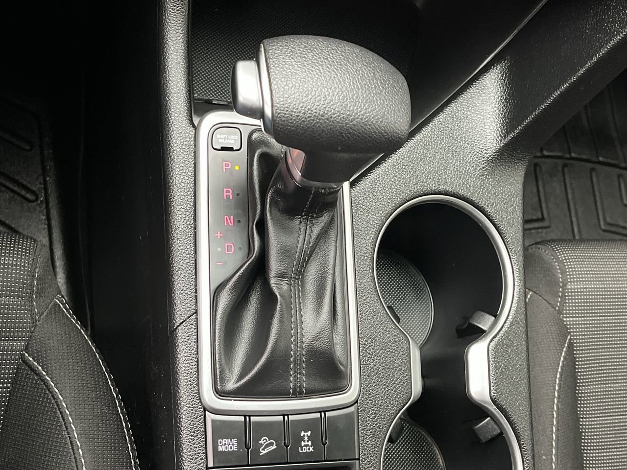 Used 2018 Kia Sportage LX AWD/4WD image 19