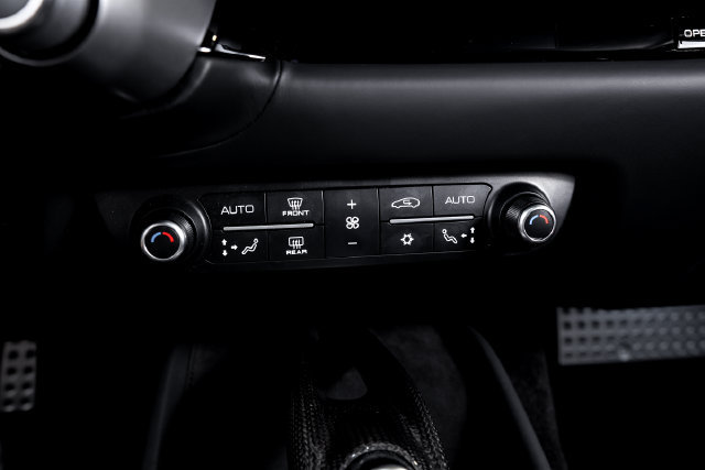 Certified 2022 Ferrari 812 GTS RWD image 45
