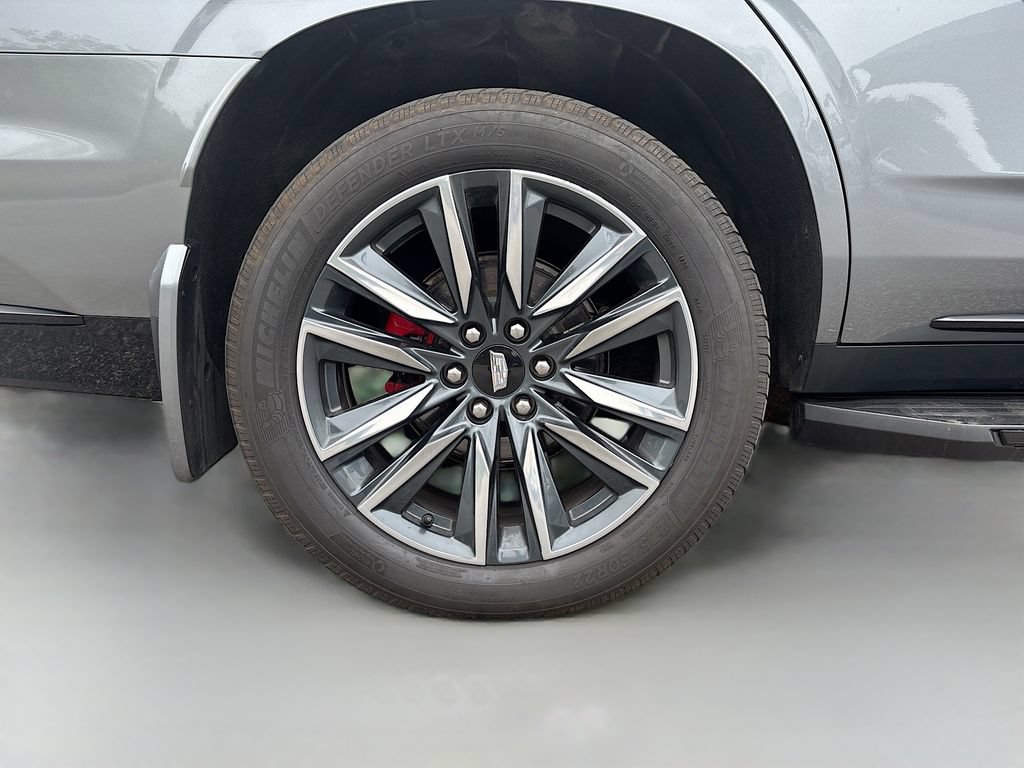 Used 2022 Cadillac Escalade Sport w/ Touring Package AWD/4WD image 14