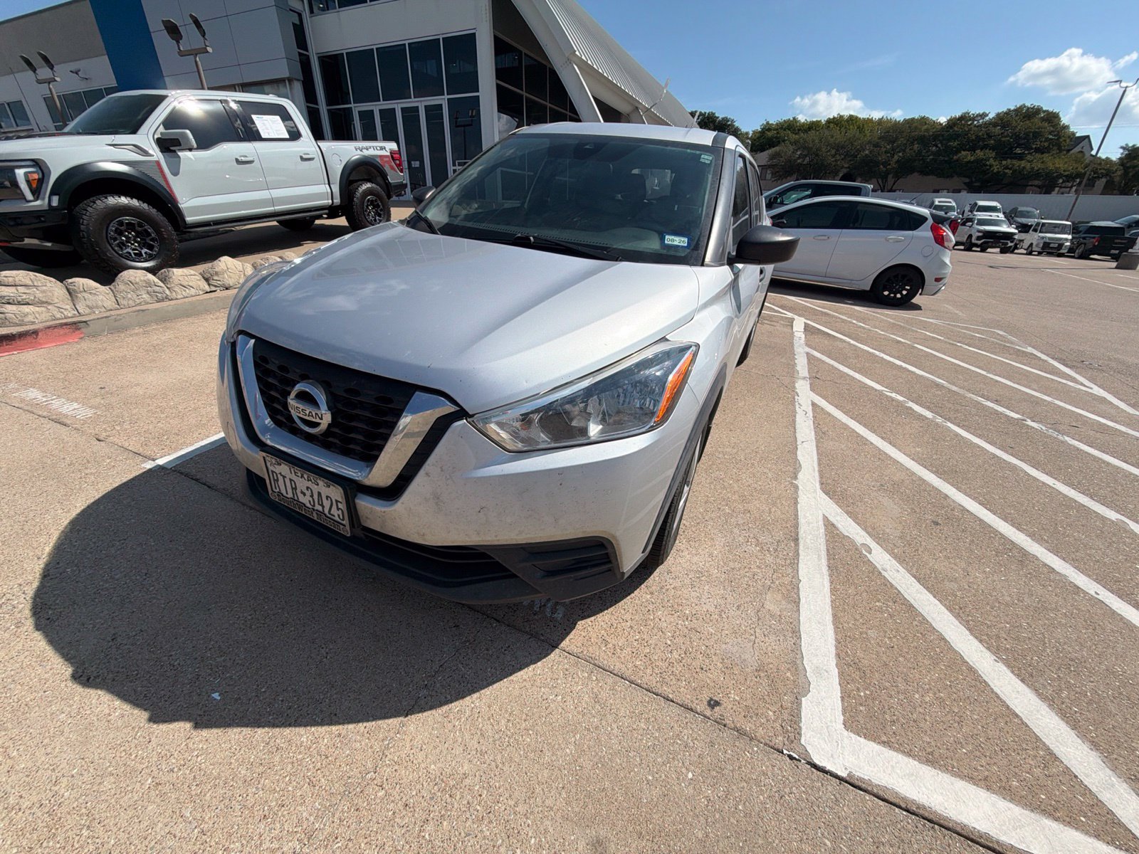 Used 2020 Nissan Kicks S