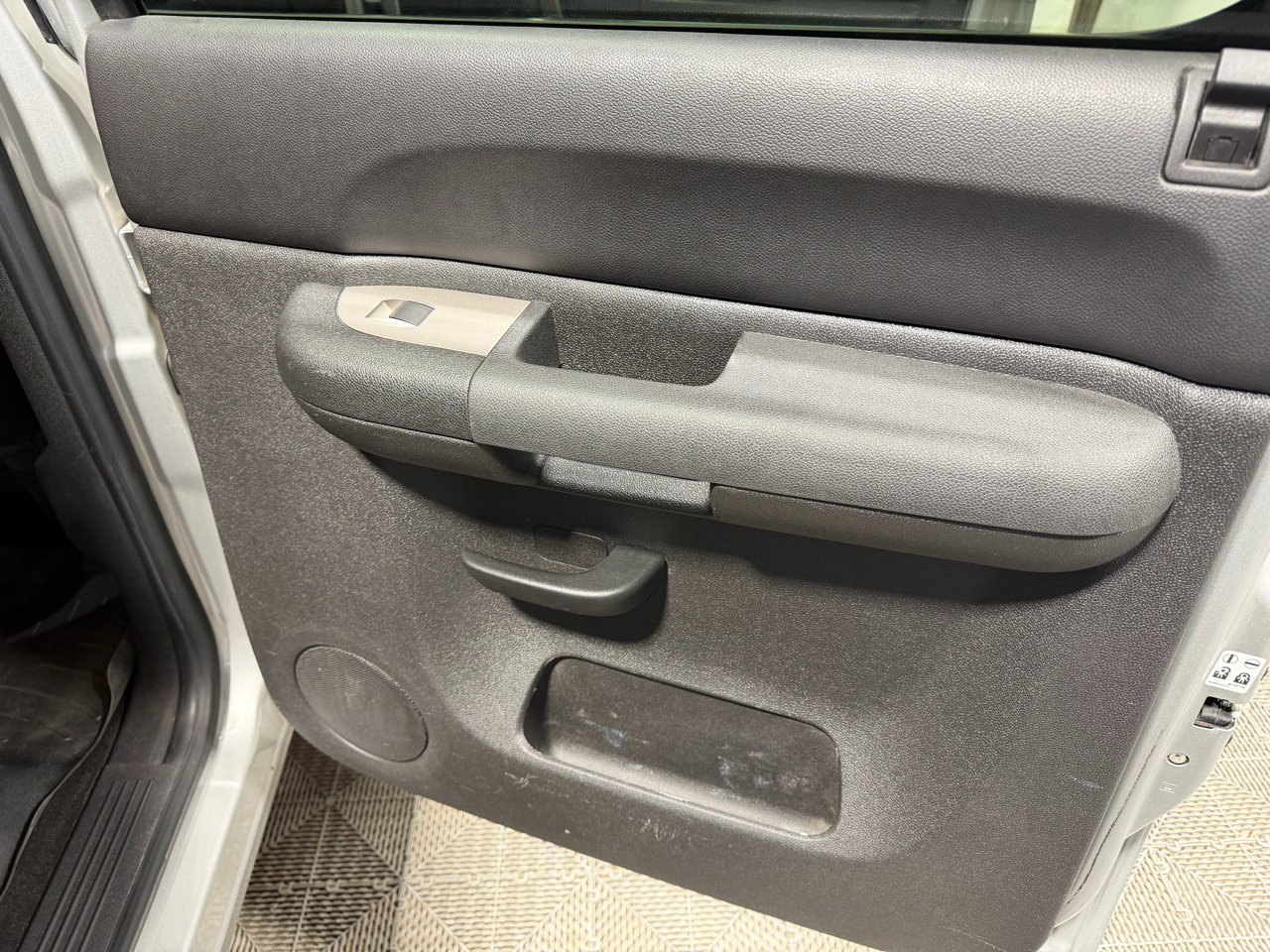 Used 2011 GMC Sierra 1500 SLE w/ Power Tech Package image 15