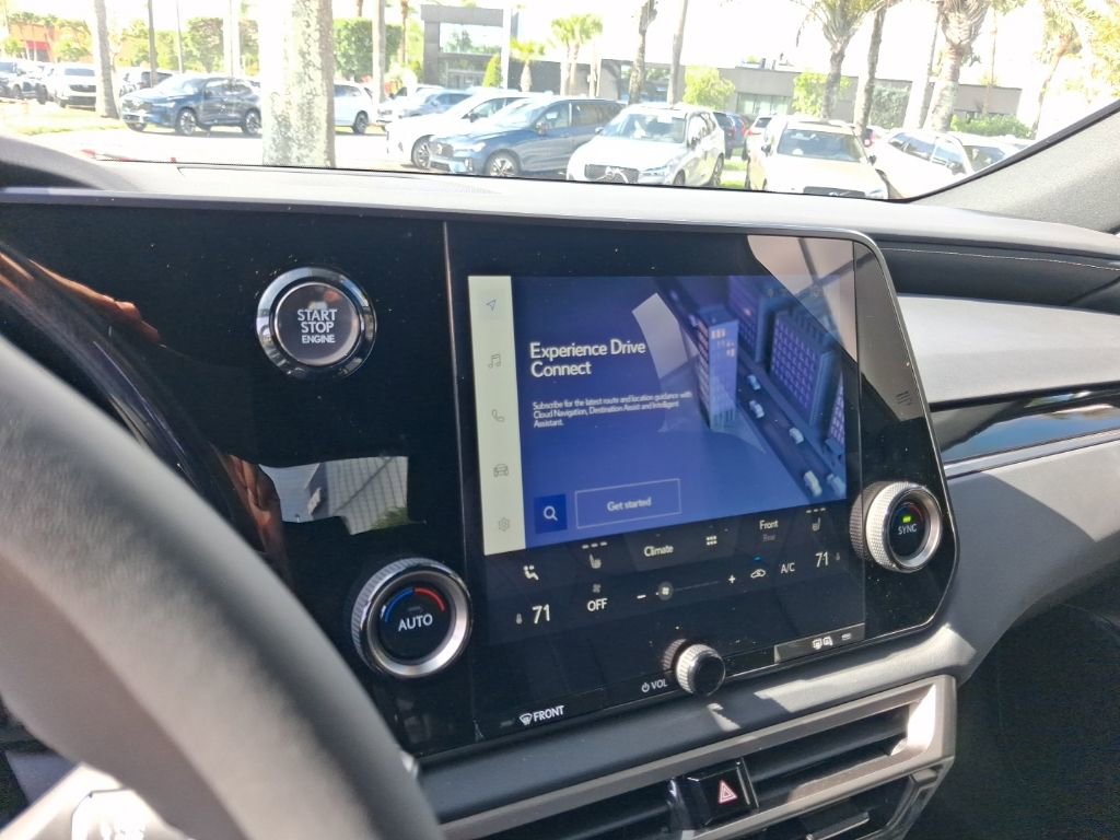 Used 2025 Lexus RX 350 FWD w/ Technology Package image 20