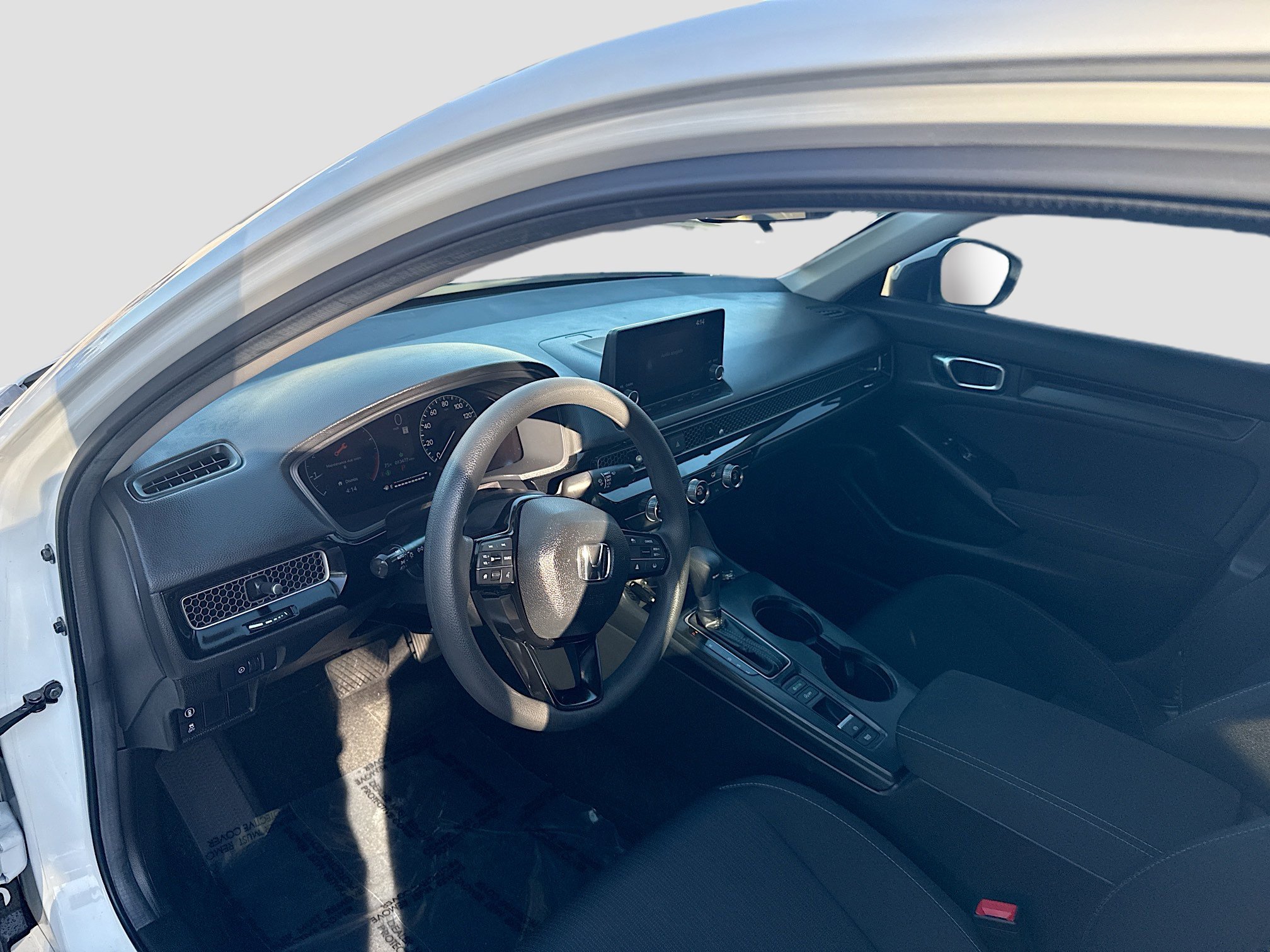 Used 2024 Honda Civic LX image 4