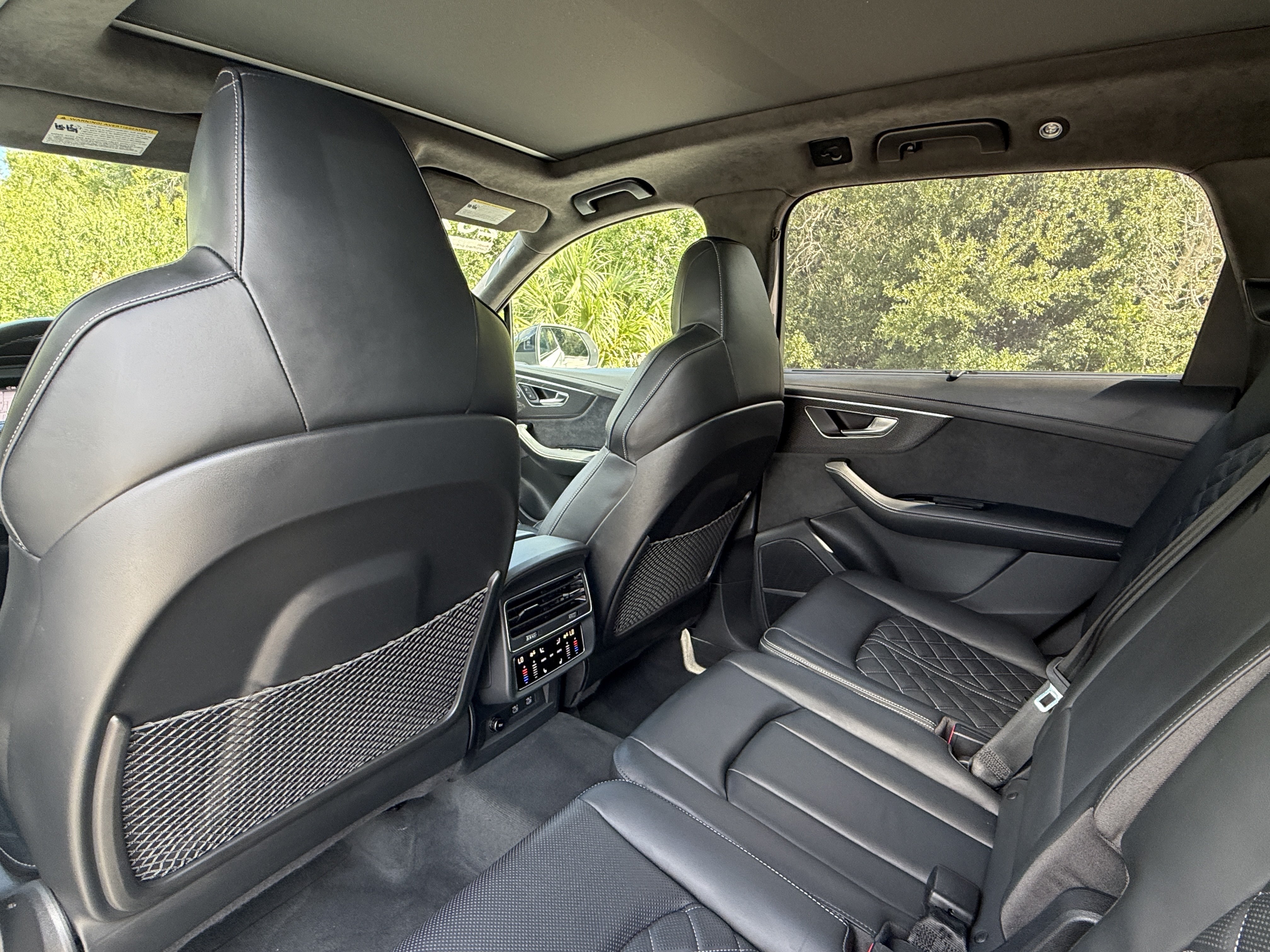 Used 2021 Audi SQ7 Prestige AWD/4WD image 18