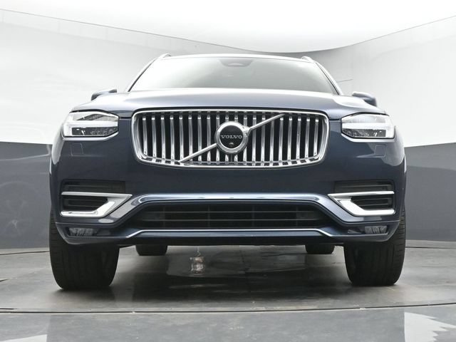 Used 2023 Volvo XC90 B6 Ultimate w/ Protection Package AWD/4WD image 12