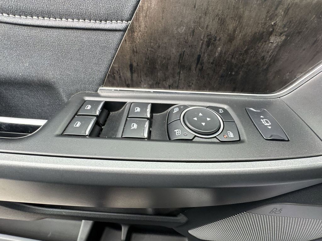 Used 2024 Ford F250 Lariat w/ Lariat Ultimate Package image 13