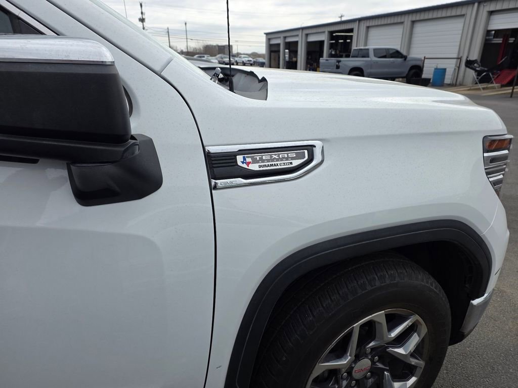 Used 2022 GMC Sierra 1500 SLT image 9