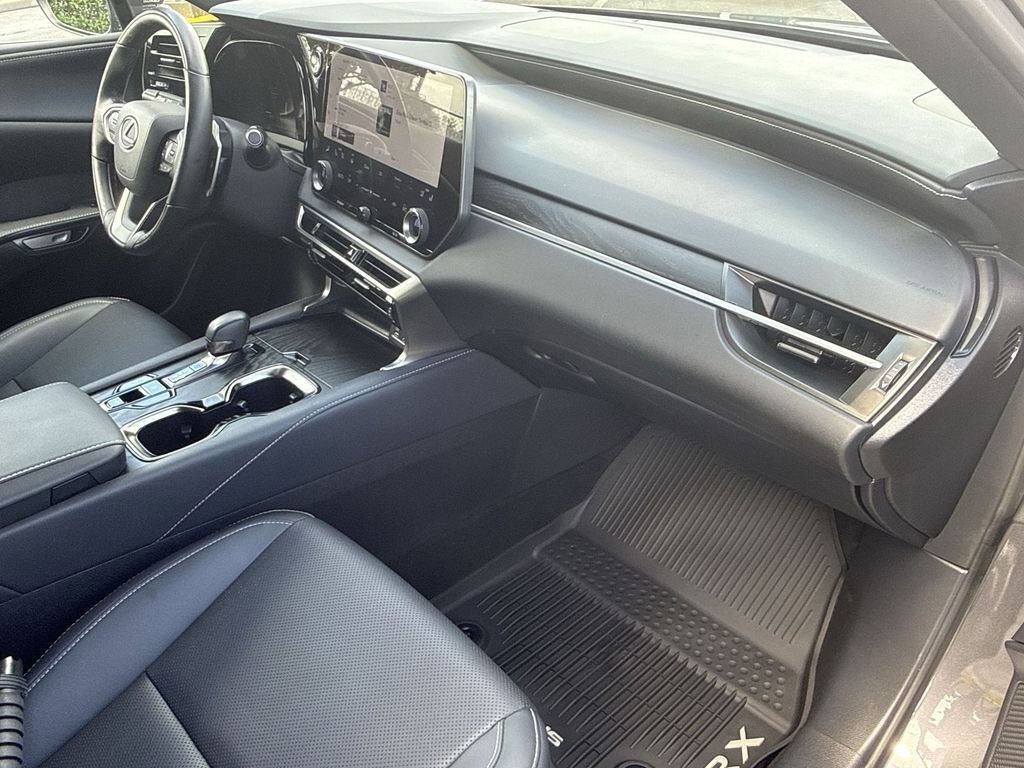 Used 2025 Lexus RX 350 Premium image 15