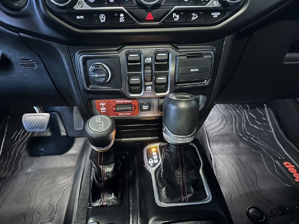 Used 2020 Jeep Wrangler Unlimited Rubicon w/ Advanced Safety Group image 26