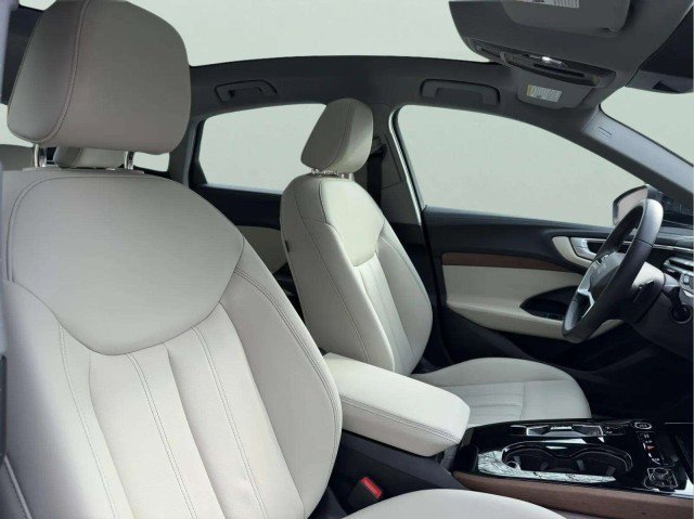 Certified 2025 Audi A5 2.0T Premium w/ Convenience Package AWD/4WD image 28