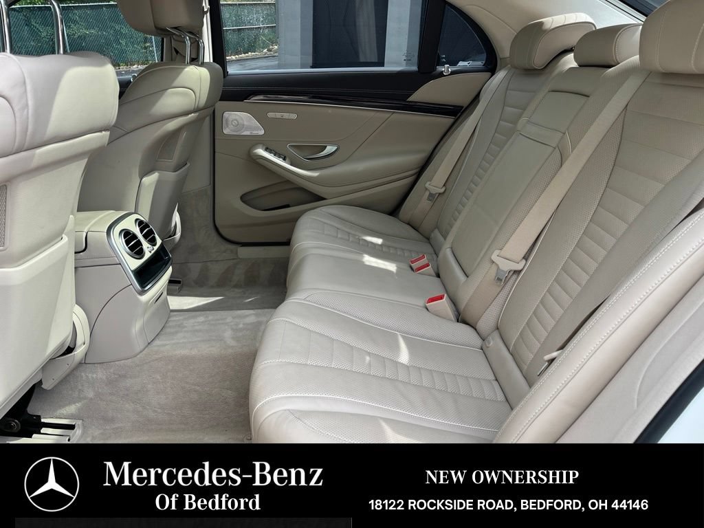 Used 2020 Mercedes-Benz S 560 4MATIC Sedan image 14