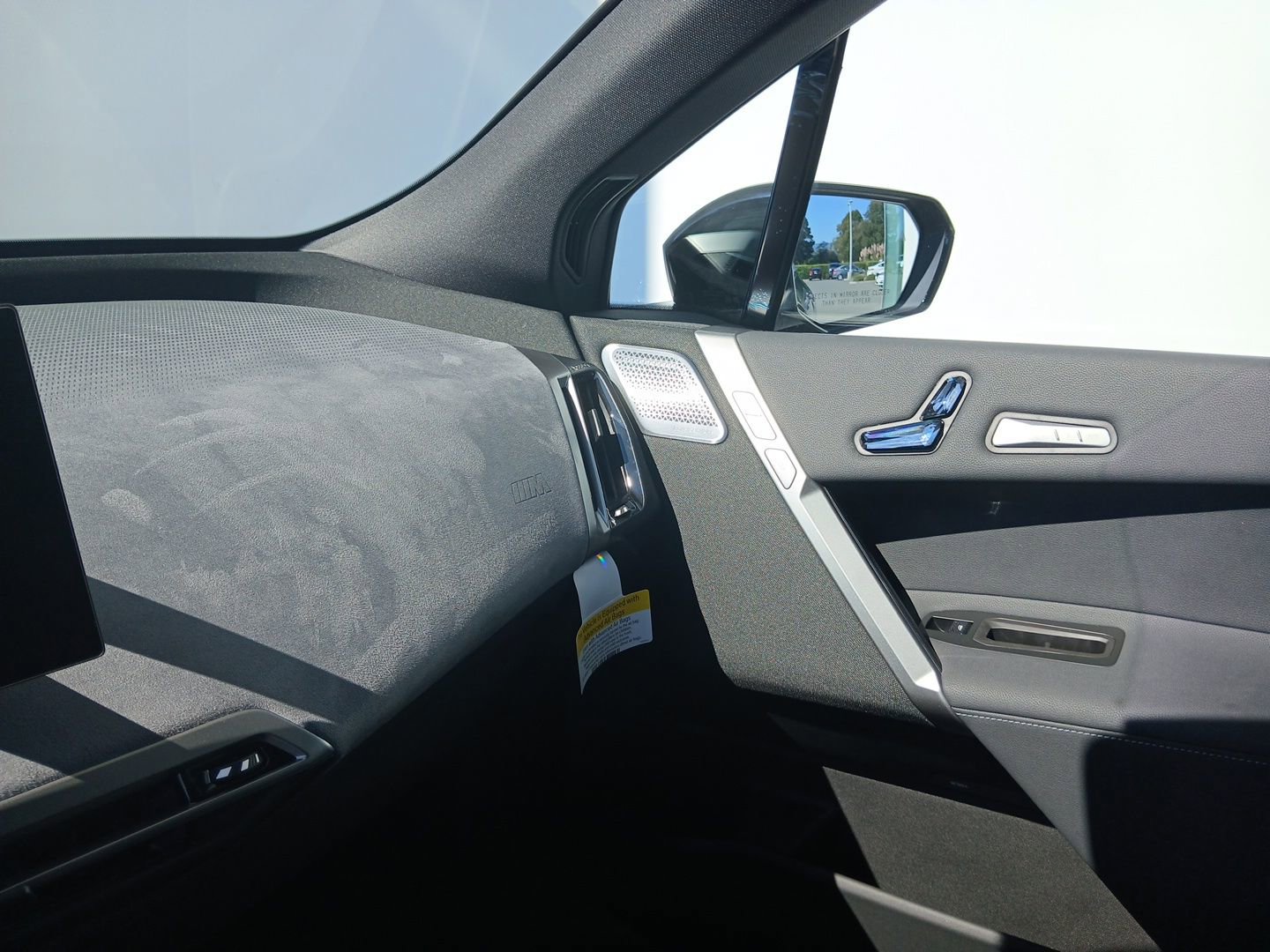 New 2026 BMW iX M70 image 23