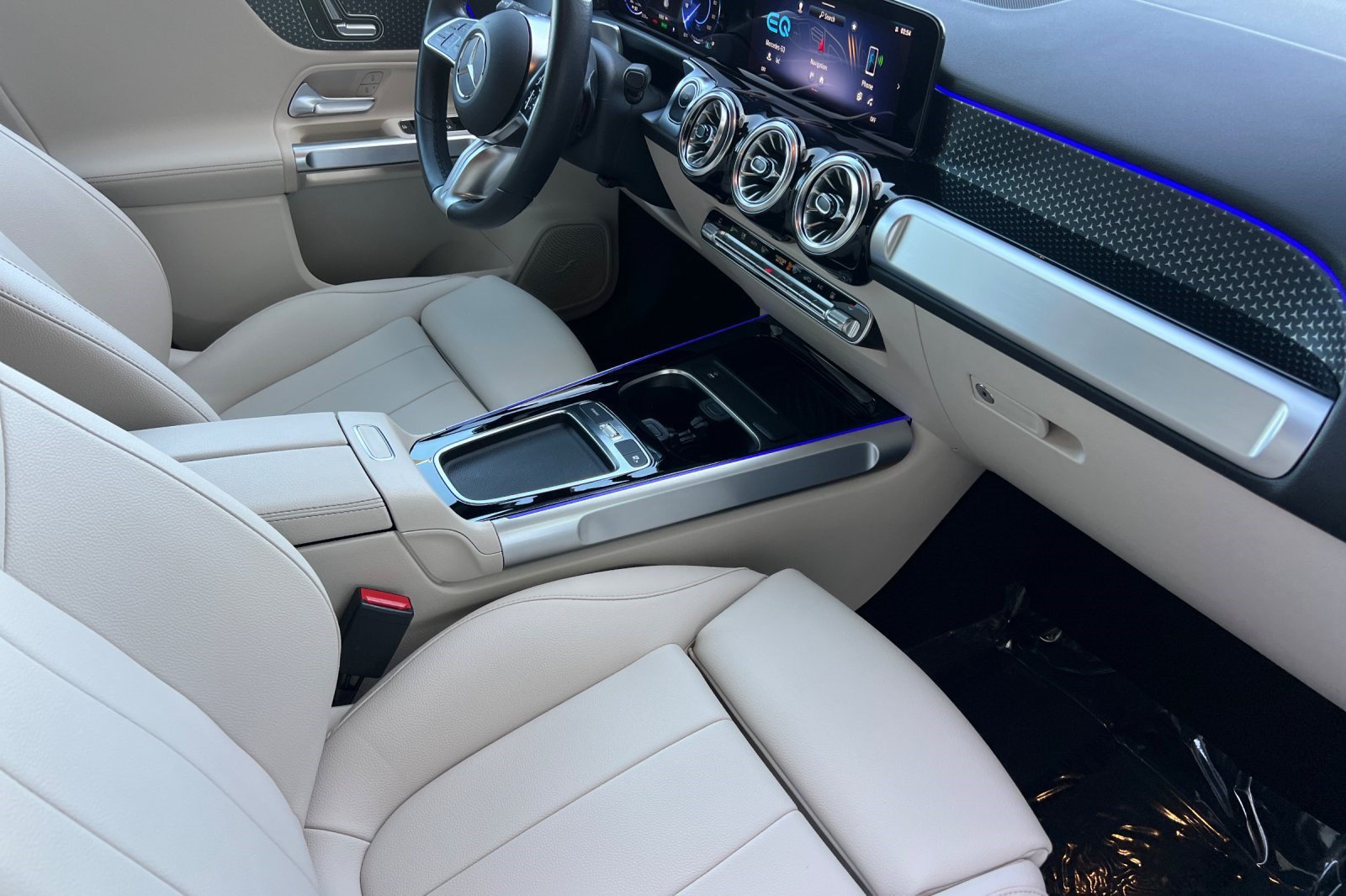 Used 2024 Mercedes-Benz EQB 250+ image 34