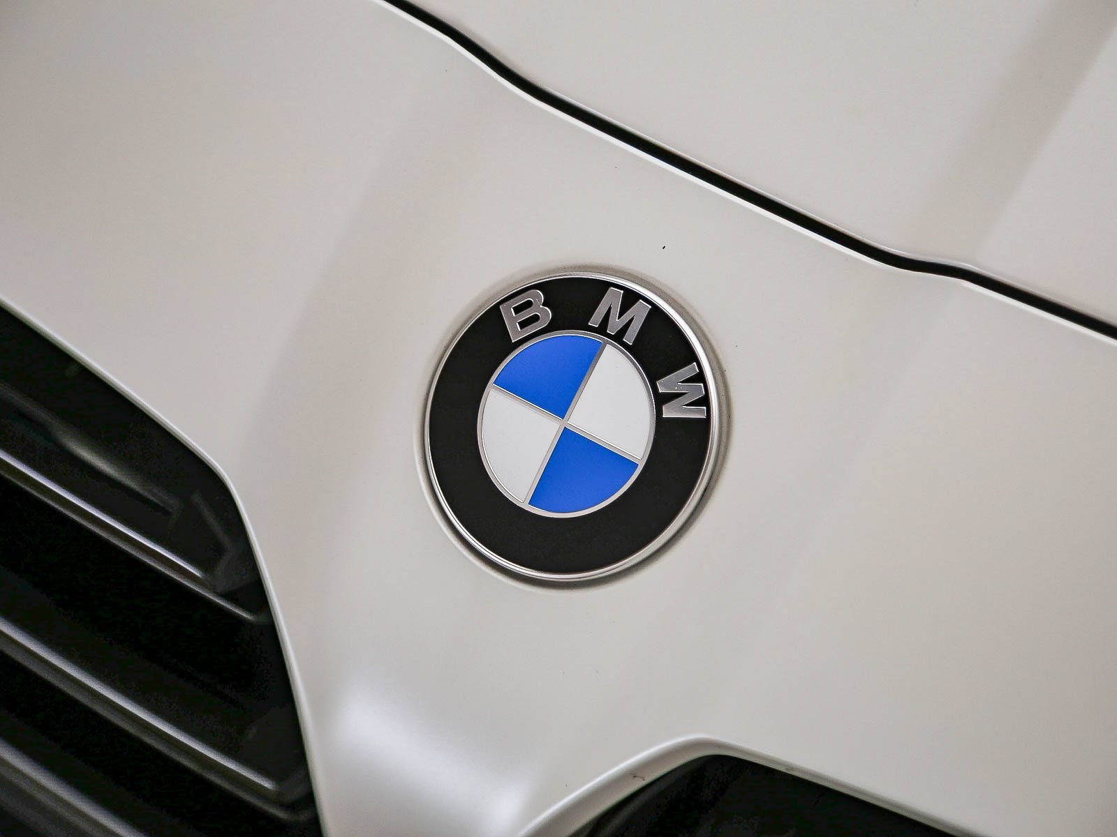 Used 2024 BMW M4 xDrive Competition w/ M Driver's Package AWD/4WD image 8