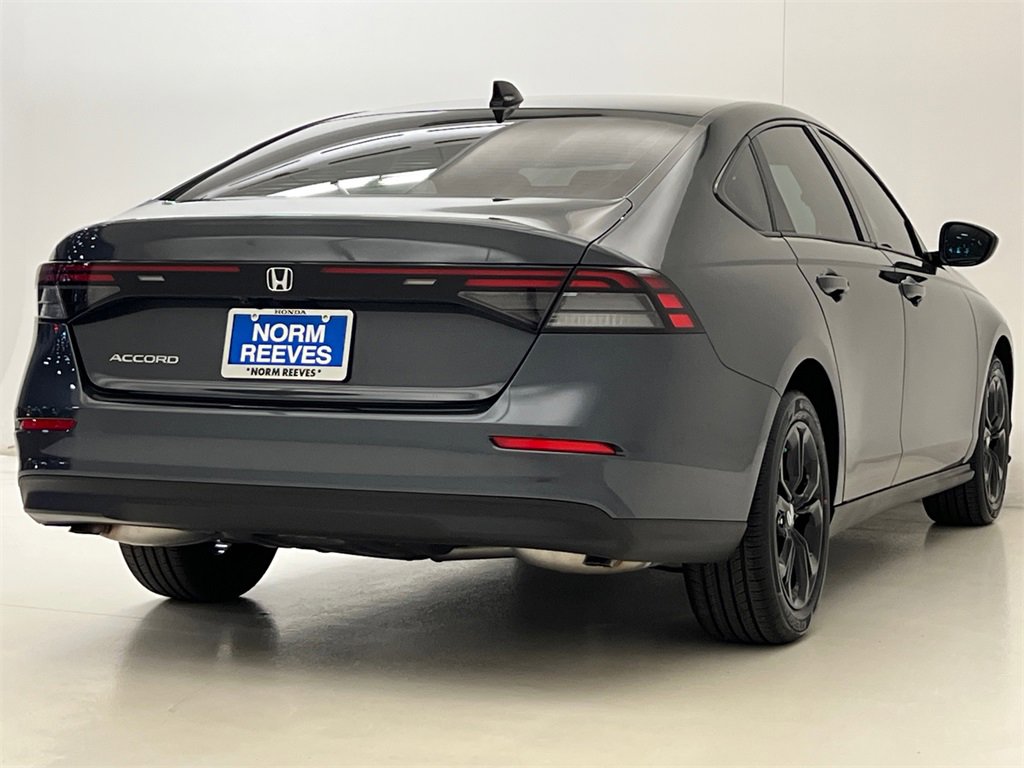 New 2025 Honda Accord SE image 5