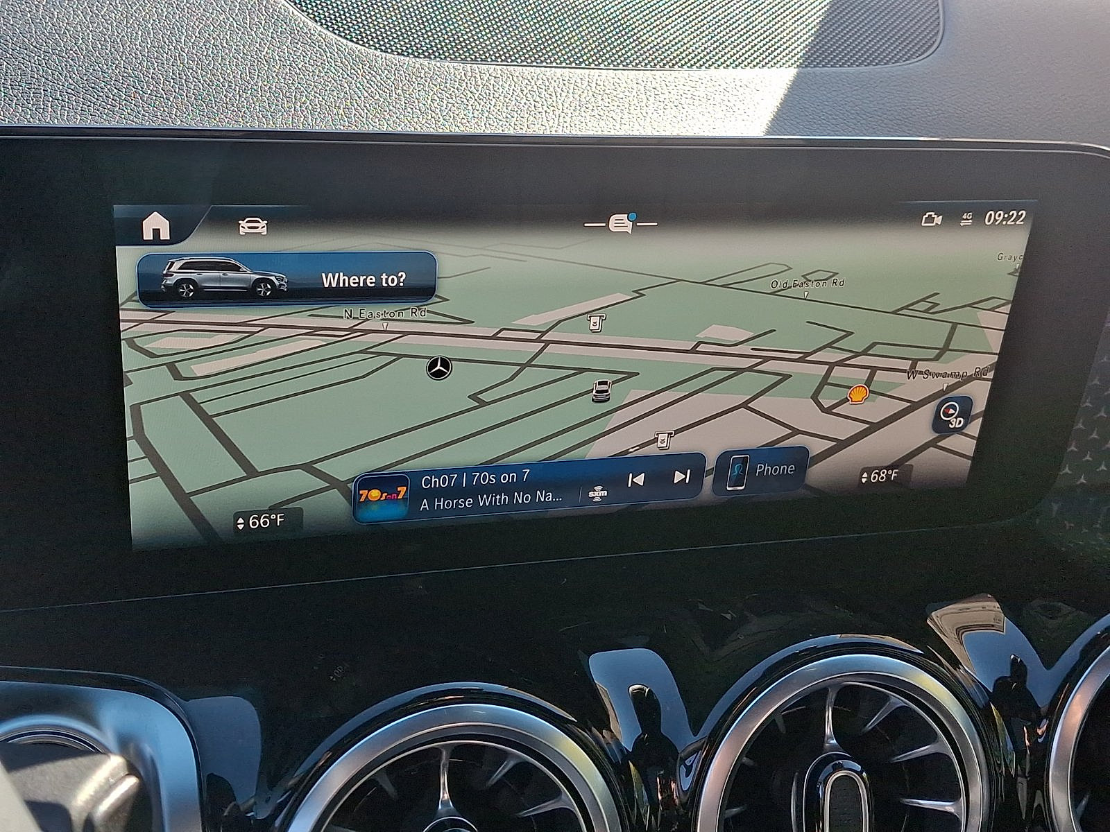 New 2026 Mercedes-Benz GLB 250 4MATIC image 14