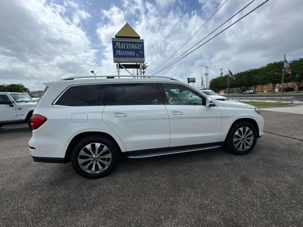 Used 2019 Mercedes-Benz GLS 450 4MATIC image 9