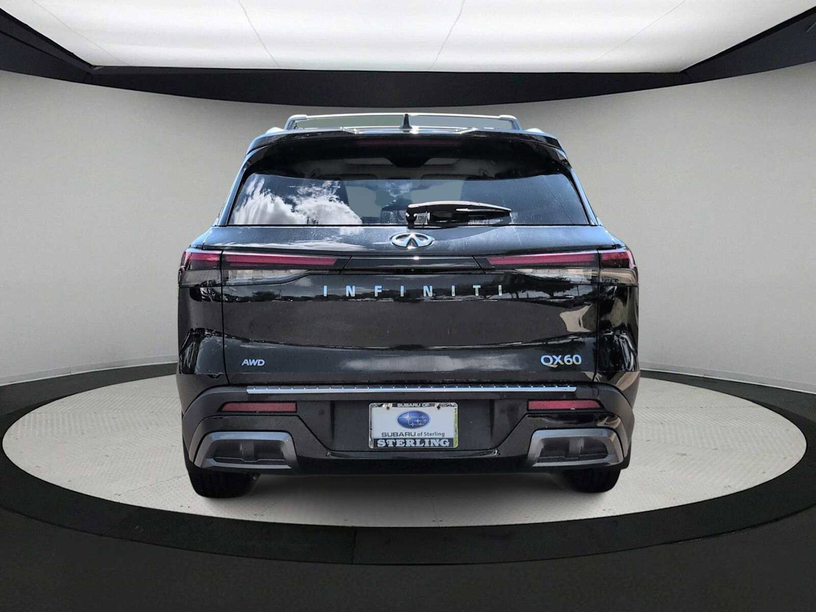Used 2024 INFINITI QX60 Sensory w/ Vision Package AWD/4WD image 7