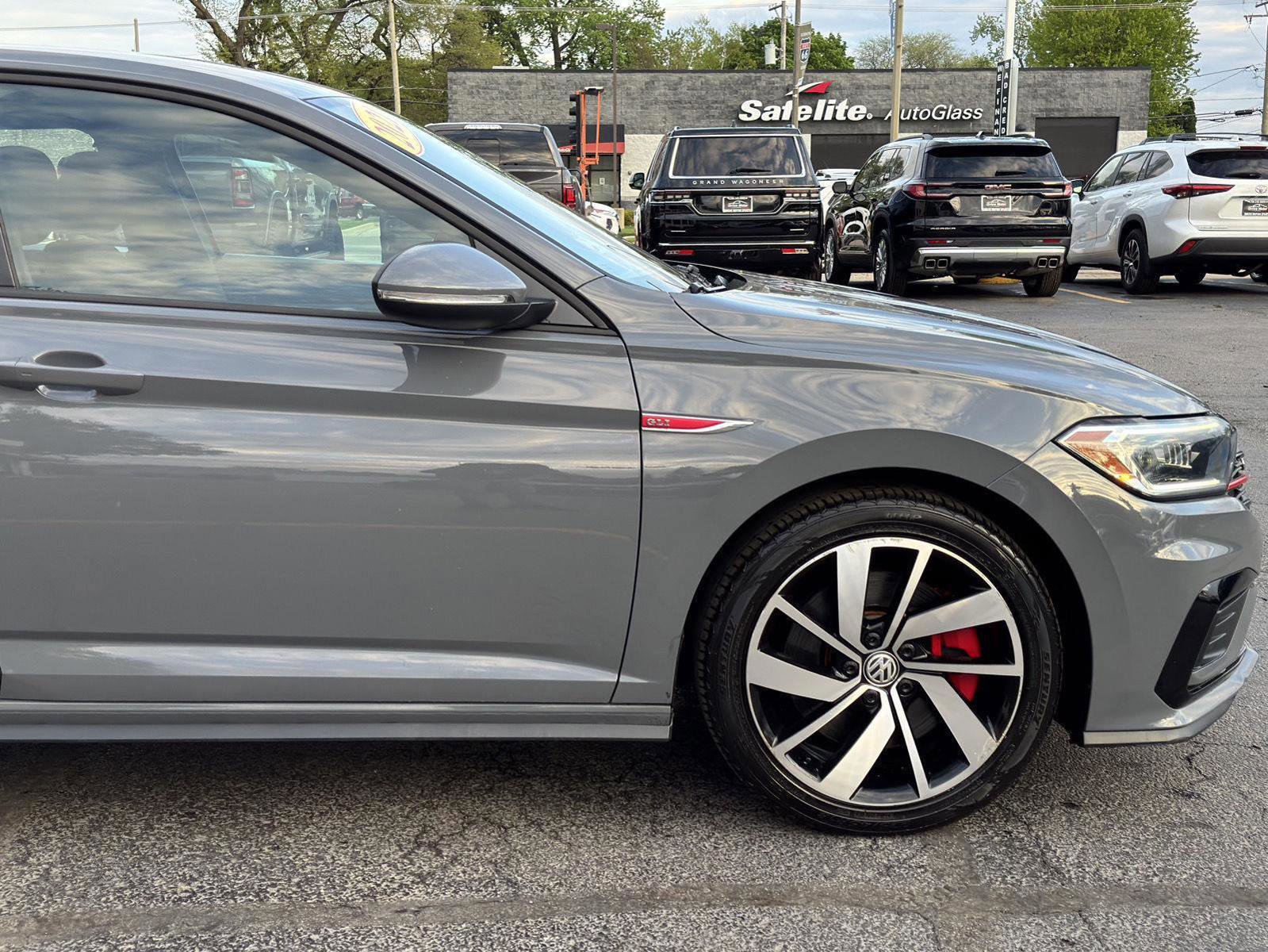 Used 2021 Volkswagen Jetta GLI FWD image 10