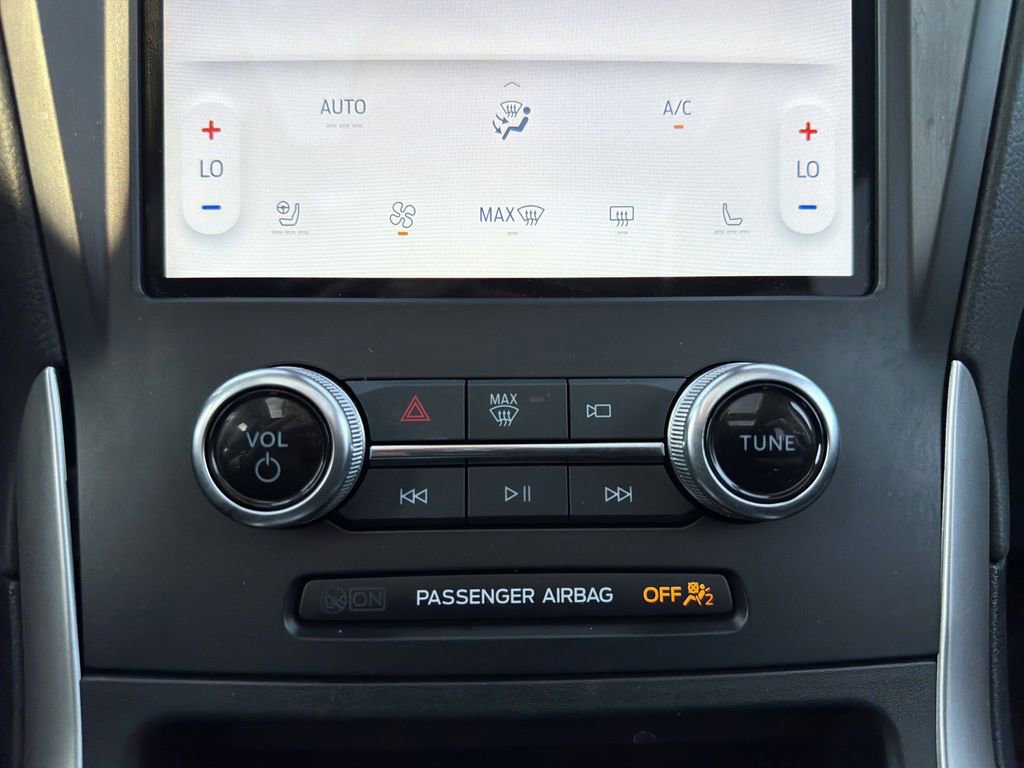 Used 2024 Ford Edge SEL w/ Convenience Package image 26