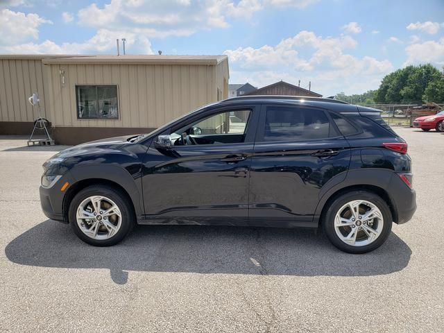 Used 2023 Hyundai Kona SEL w/ Cargo Package AWD/4WD image 2