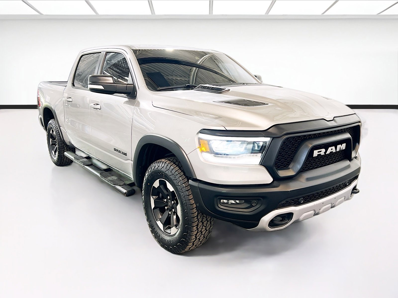 Used 2022 RAM 1500 Rebel w/ Rebel Level B Equipment Group AWD/4WD image 3