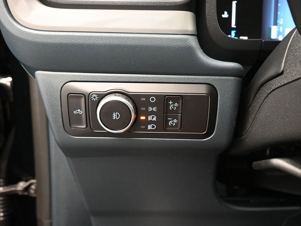 New 2026 Ford Maverick Lobo AWD/4WD image 14