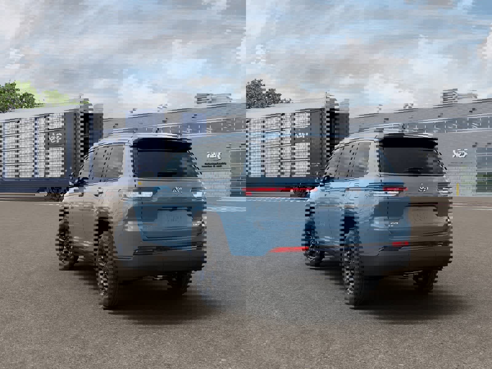 New 2026 Jeep Grand Cherokee L Limited image 3