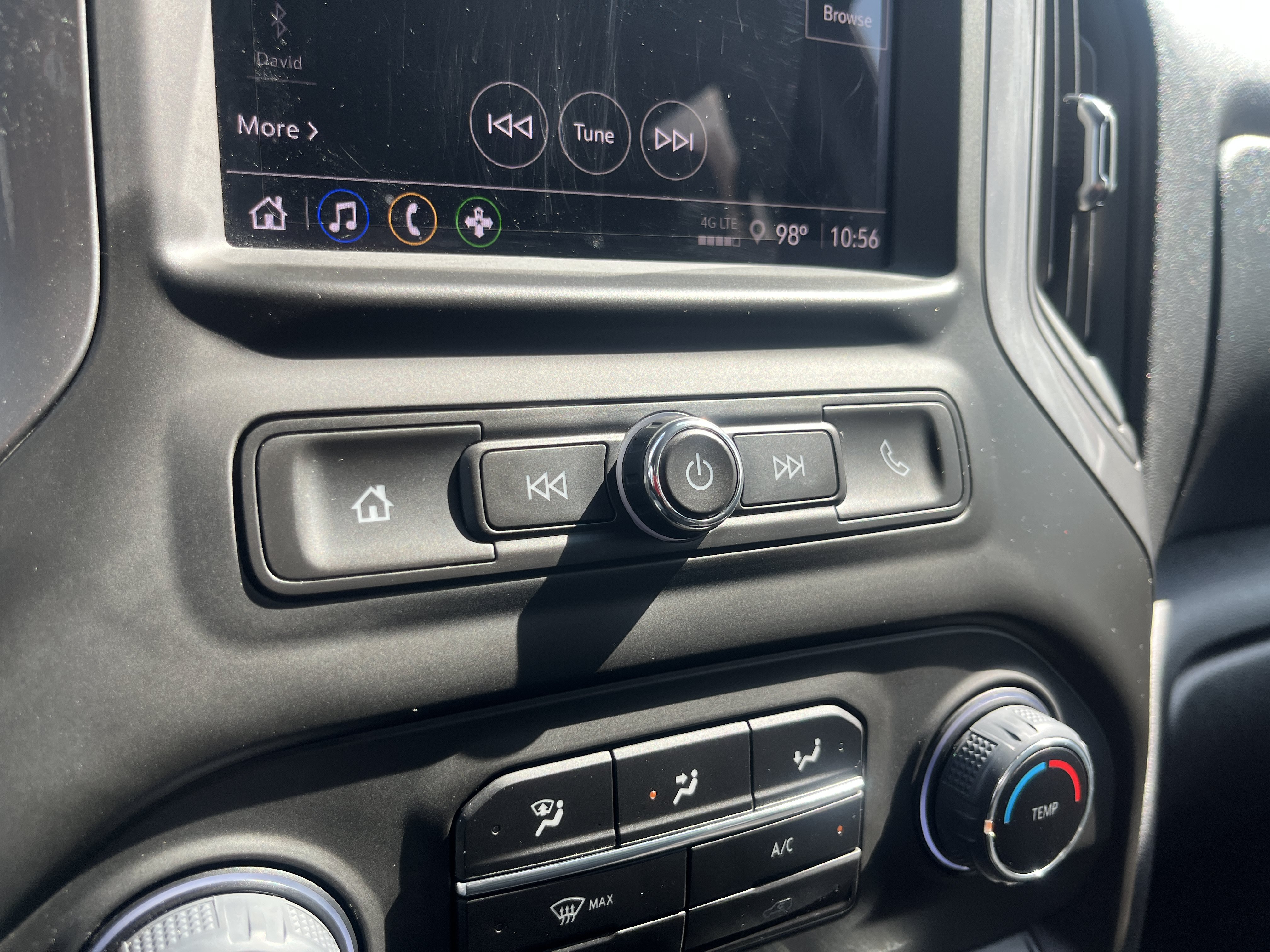Used 2025 Chevrolet Silverado 1500 Custom Trail Boss w/ LPO, Dark Essentials Package AWD/4WD image 25