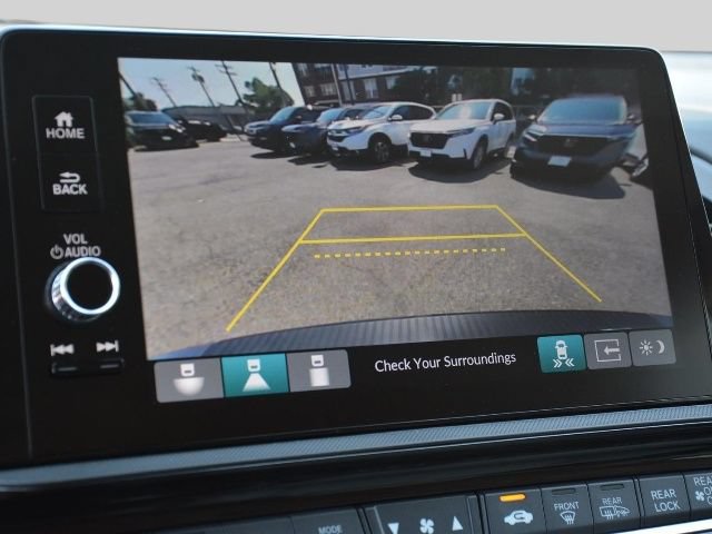 Certified 2026 Honda Odyssey Touring image 25