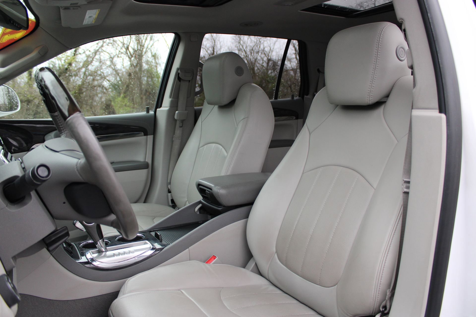 Used 2017 Buick Enclave Leather w/ Enclave Sport Touring Edition image 12