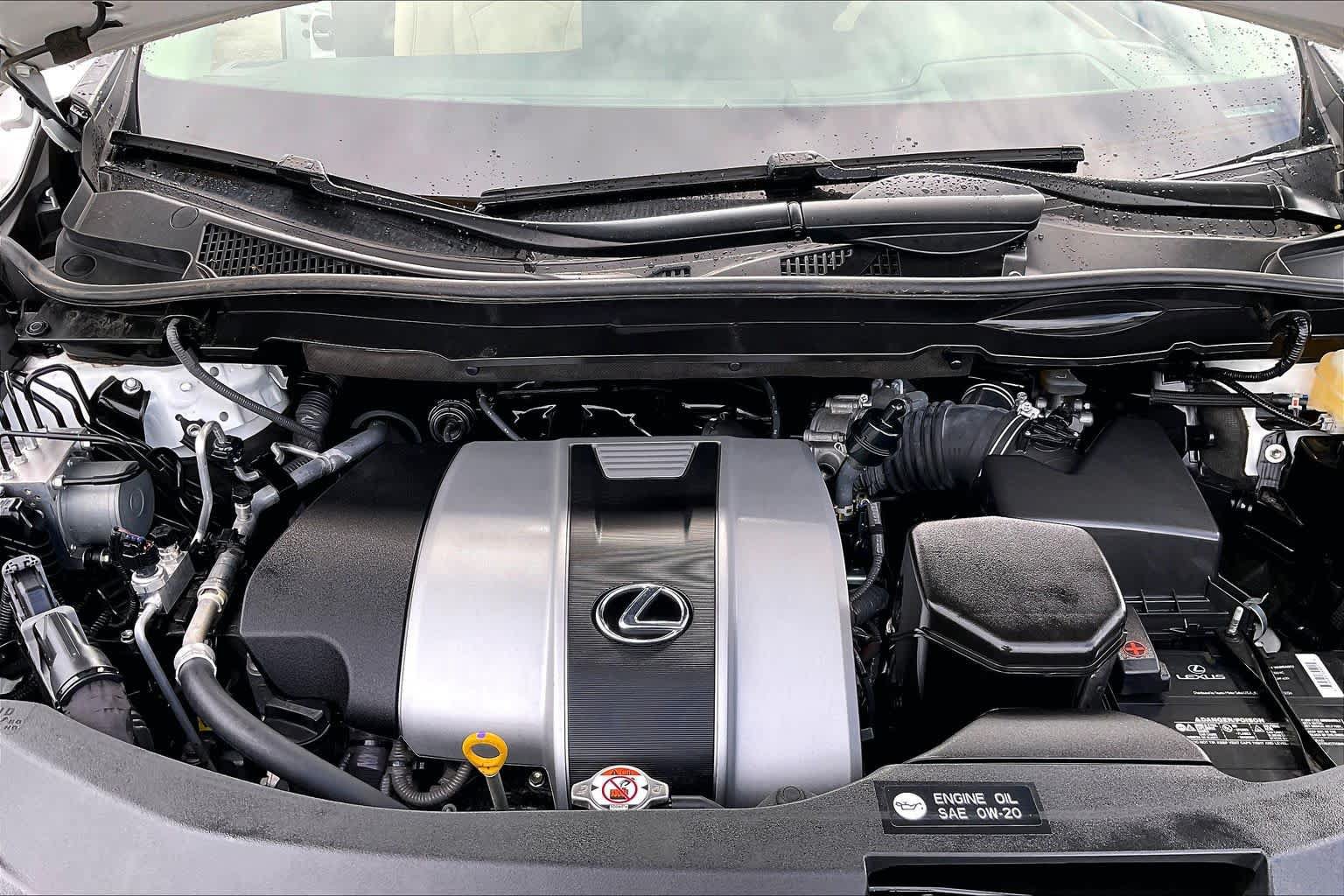 Used 2022 Lexus RX 350L Luxury w/ Accessory Package (Z1) FWD image 28